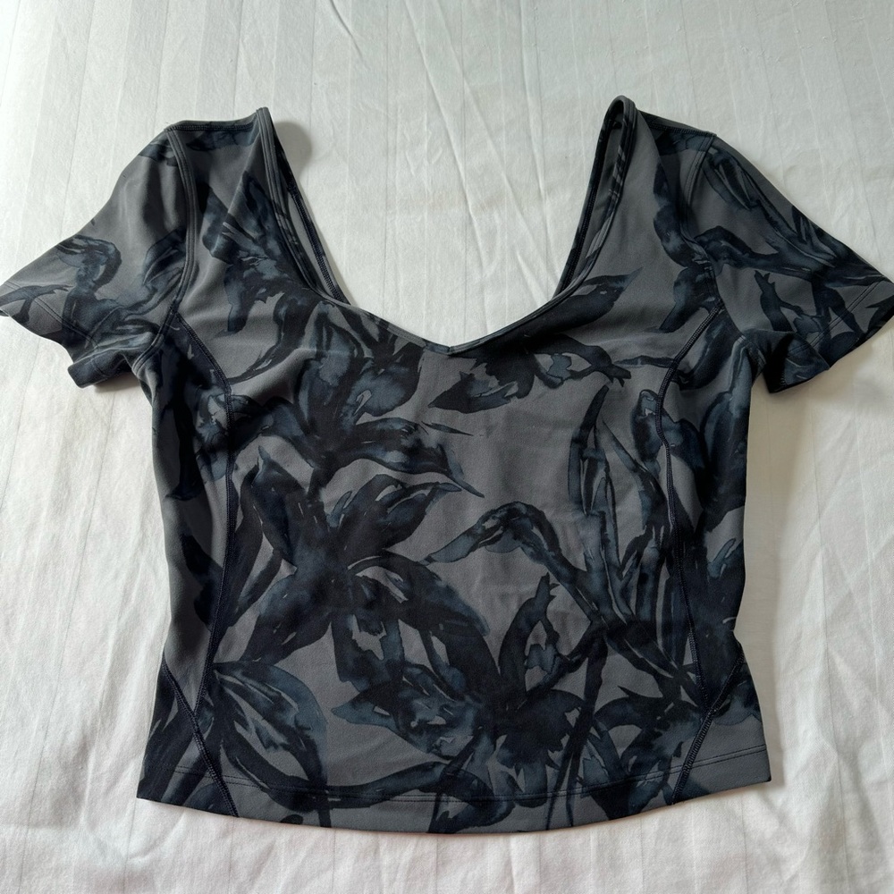 Lululemon align t-shirt